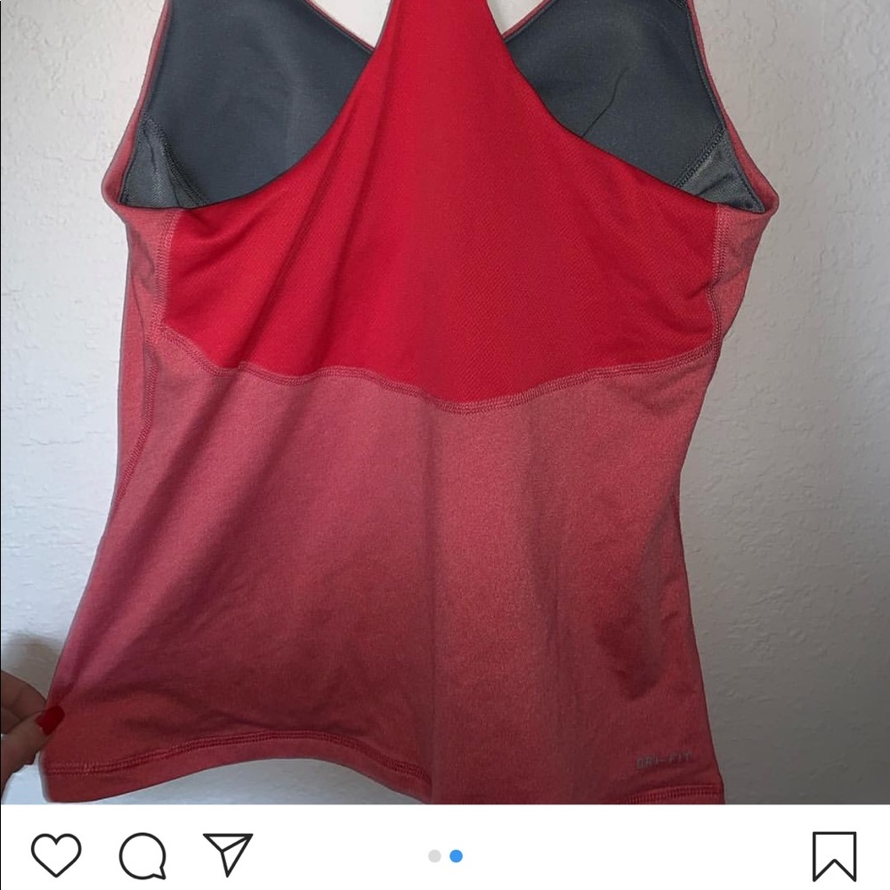 nike work out top